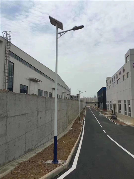 太阳能光伏路灯生产厂