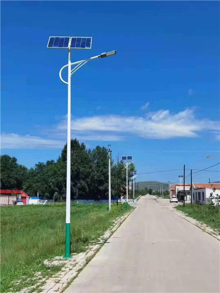 太阳能路灯